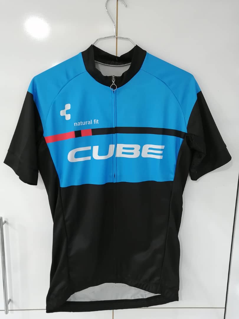 ست تی شرت و شورت دوچرخه سواری CUBE آبی-مشکی